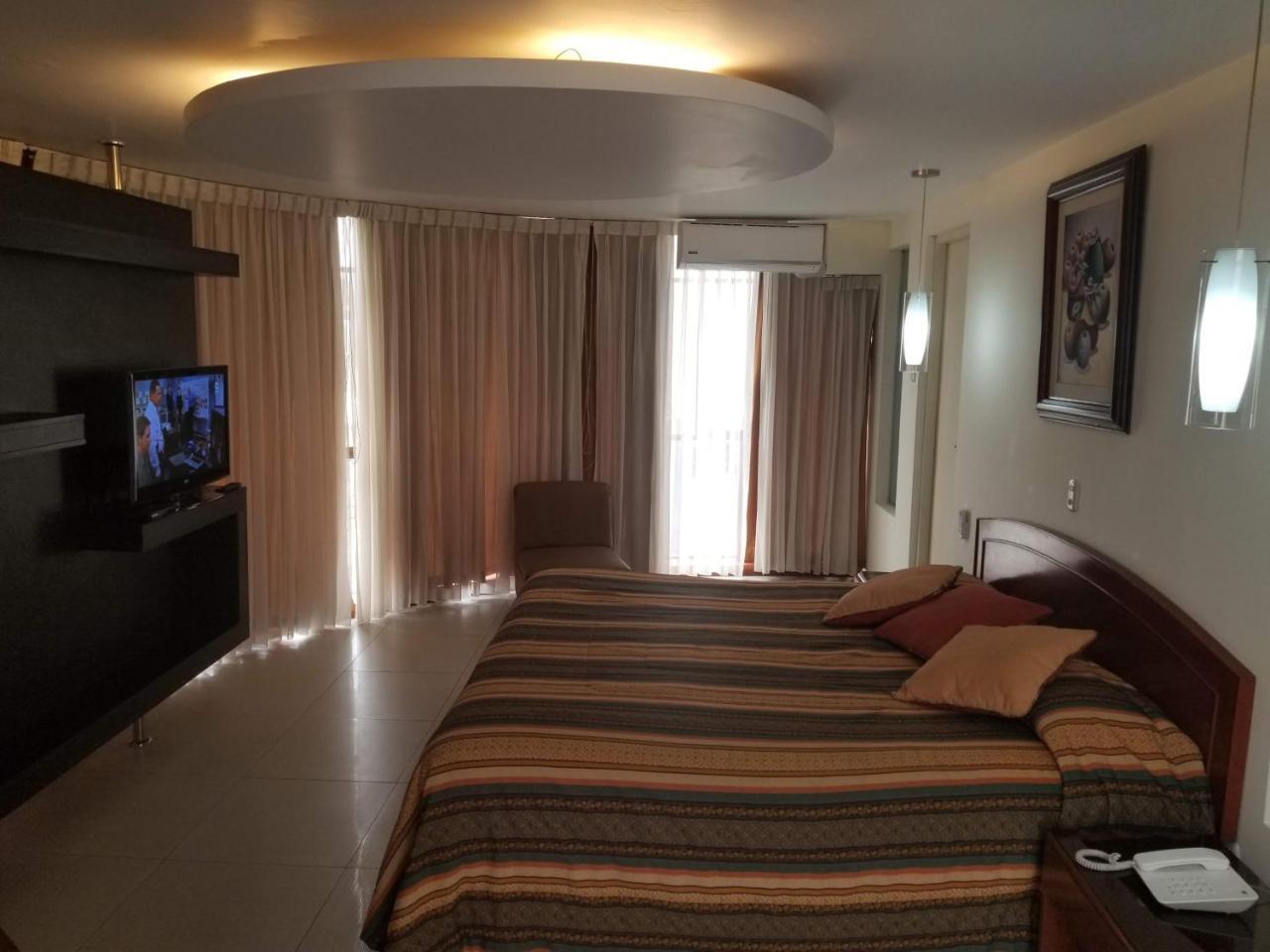 Hotel El Brujo La Merced Трухильо Екстериор снимка